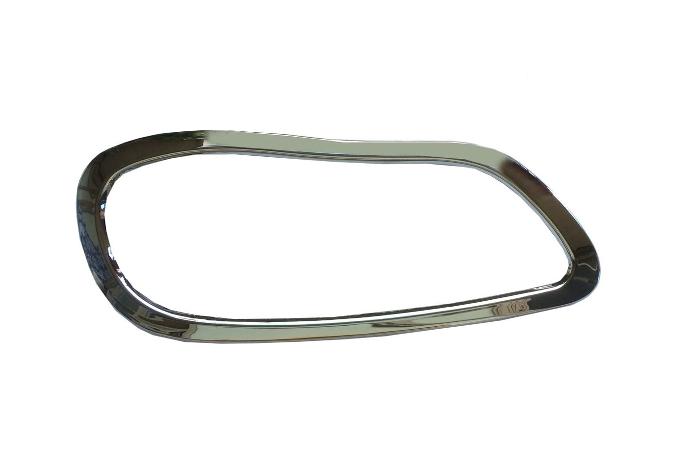 Bisel Pantalla Freightliner M2 Derecho